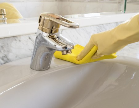 Soft washing treatment for stained brick and render surfaces